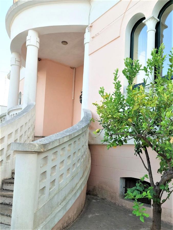 Villa Nel Salento - Ampie Camere E Giardino, Fino A 9 Persone Barbarano del Capo Eksteriør bilde