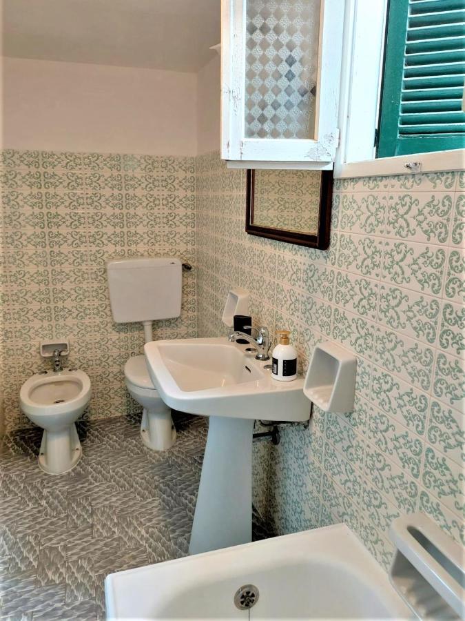 Villa Nel Salento - Ampie Camere E Giardino, Fino A 9 Persone Barbarano del Capo Eksteriør bilde