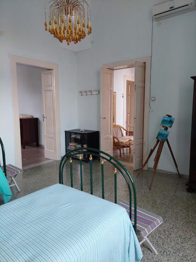 Villa Nel Salento - Ampie Camere E Giardino, Fino A 9 Persone Barbarano del Capo Eksteriør bilde