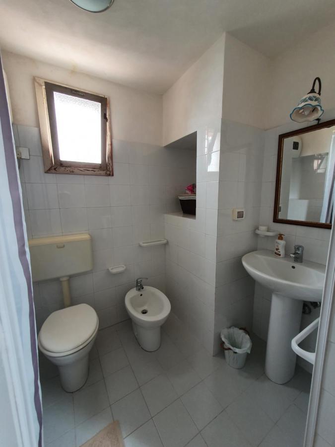 Villa Nel Salento - Ampie Camere E Giardino, Fino A 9 Persone Barbarano del Capo Eksteriør bilde